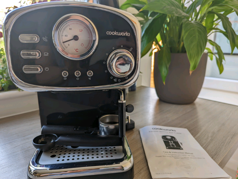 Cookworks espresso coffee machine and 